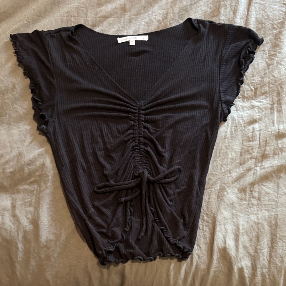 Elegant Black Ruched Short Sleeve Top